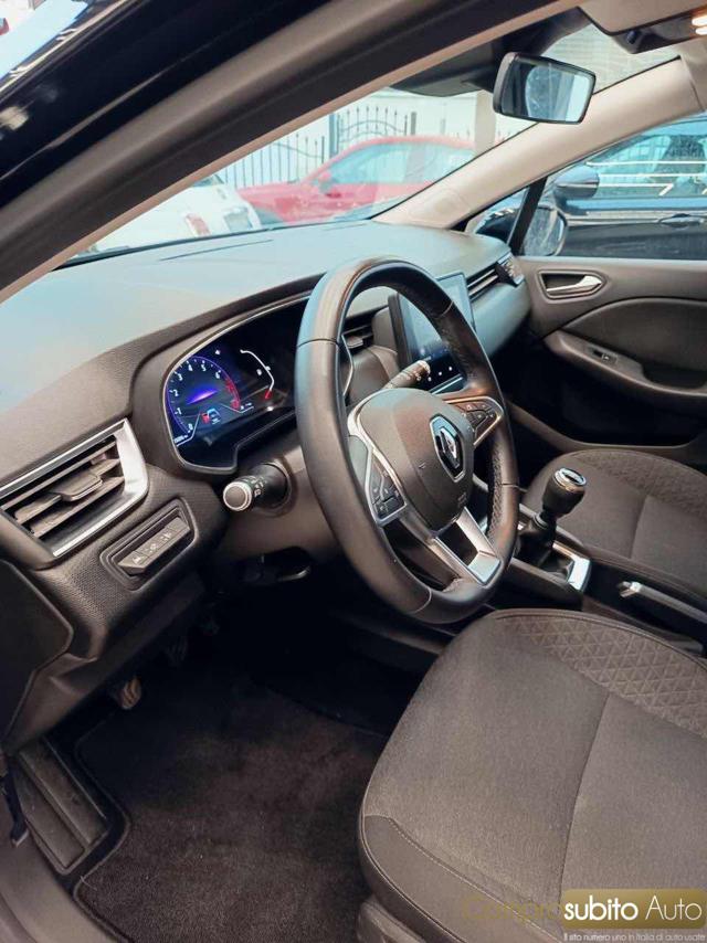 RENAULT Clio usata, con Park Distance Control