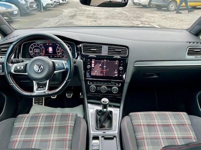 VOLKSWAGEN Golf GTI usata, con Cerchi in lega