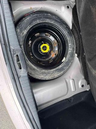 PEUGEOT 208 usata, con Hill holder