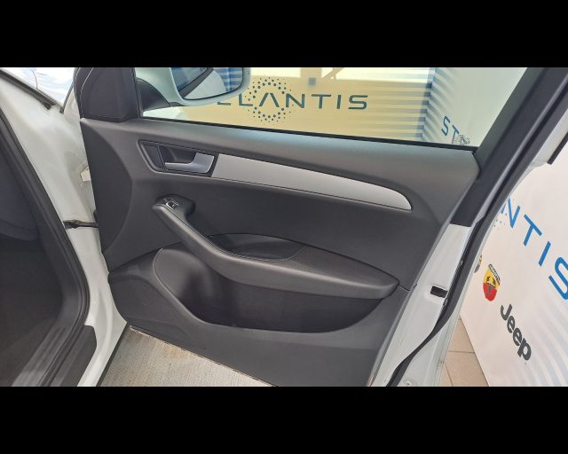 AUDI Q5 usata, con Freno di stazionamento elettrico