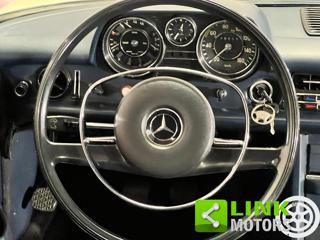 MERCEDES-BENZ 220 usata 36