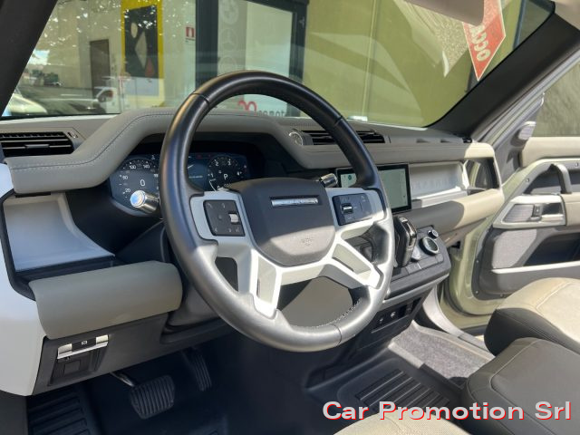 LAND ROVER Defender usata, con Controllo automatico clima