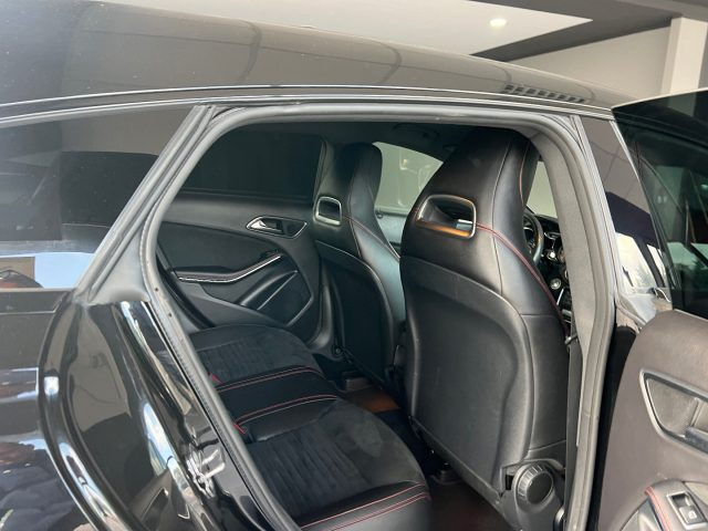 MERCEDES-BENZ CLA 200 usata, con Chiusura centralizzata