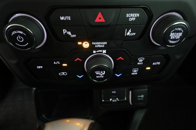 JEEP Renegade usata 8