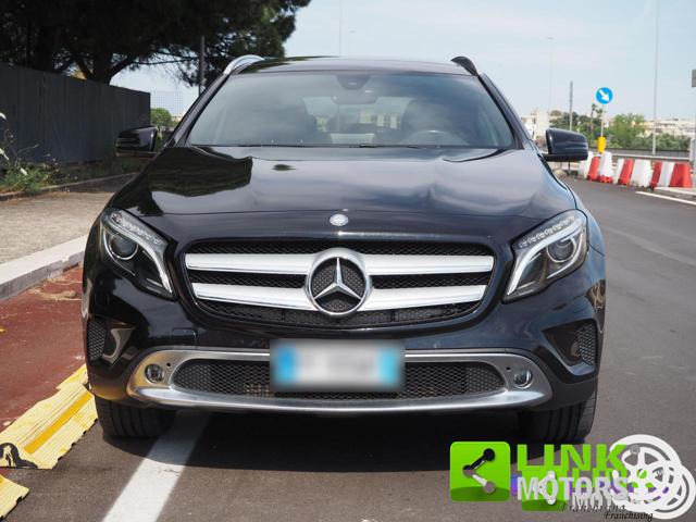 MERCEDES-BENZ GLA 200 usata 8