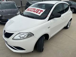 LANCIA Ypsilon usata 24