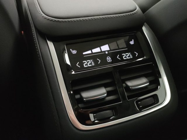 VOLVO XC90 usata, con Park Distance Control