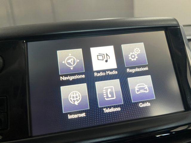 PEUGEOT 208 usata, con Chiusura centralizzata