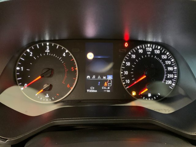 RENAULT Clio usata, con Fari LED