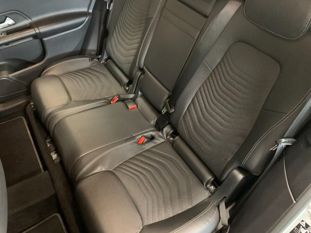 MERCEDES-BENZ GLB 180 usata, con Cruise Control