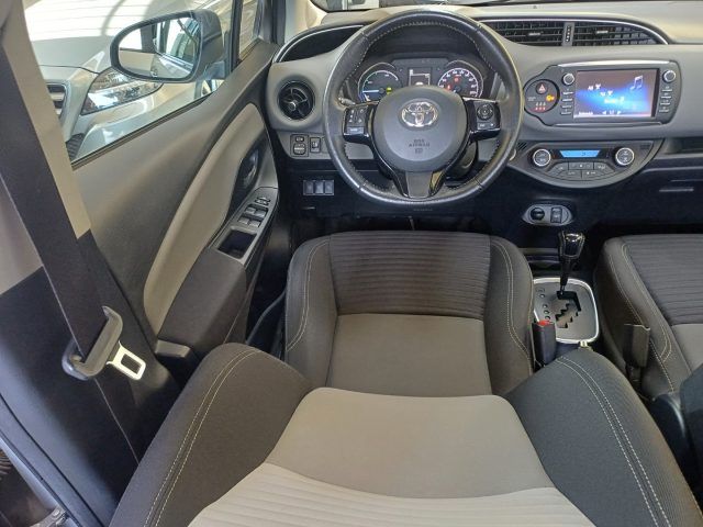 TOYOTA Yaris usata, con Cruise Control