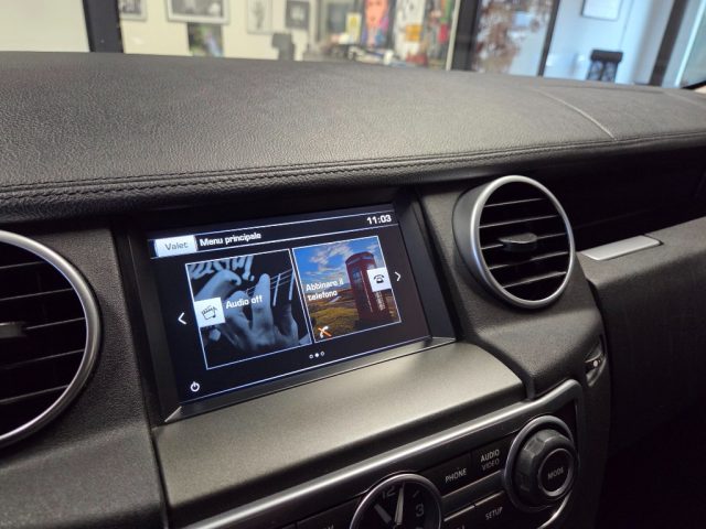 LAND ROVER Discovery usata, con Autoradio digitale