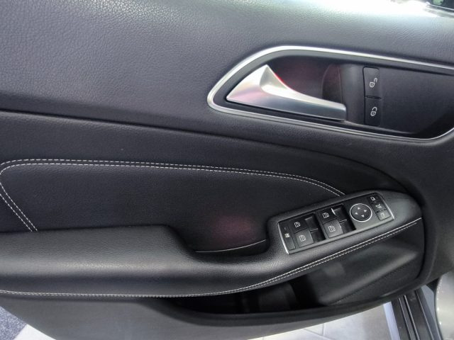 MERCEDES-BENZ B 180 usata, con Bracciolo