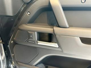 LAND ROVER Defender usata, con Regolazione elettrica sedili