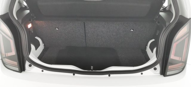 VOLKSWAGEN up! usata, con Chiusura centralizzata telecomandata
