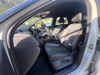 VOLKSWAGEN T-Roc usata, con Controllo trazione