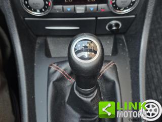 MERCEDES-BENZ SLK 200 usata, con Touch screen