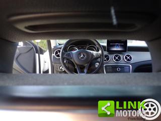 MERCEDES-BENZ CLA 180 usata, con Climatizzatore automatico, 3 zone