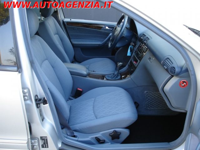 MERCEDES-BENZ C 220 usata 8