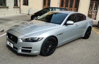 JAGUAR XE usata, con Airbag