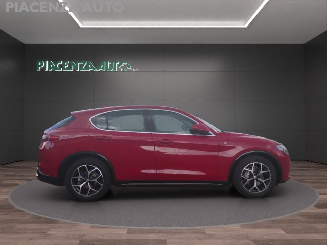ALFA ROMEO Stelvio usata, con Park Distance Control