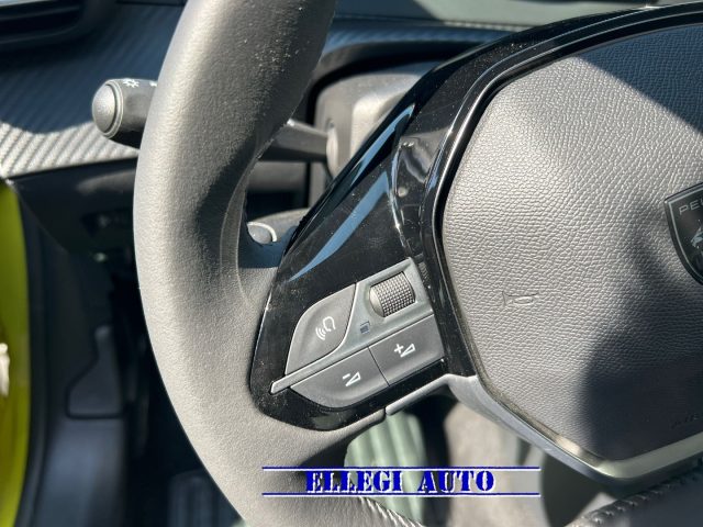 PEUGEOT 208 usata, con USB