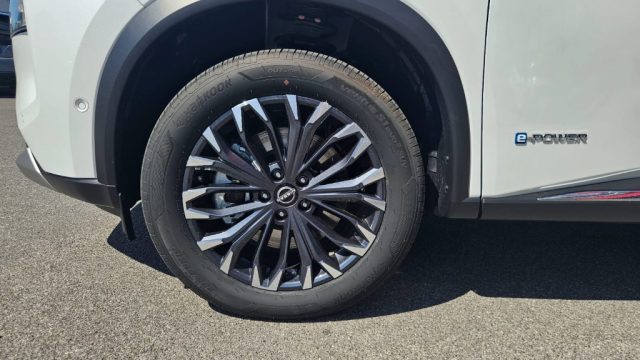 NISSAN X-Trail usata, con Sensore di pioggia