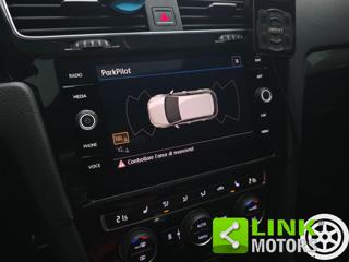 VOLKSWAGEN Golf usata, con Specchietti laterali elettrici