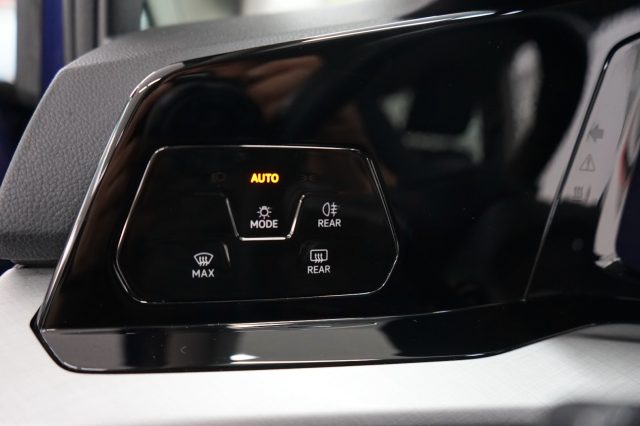 VOLKSWAGEN Golf usata 48