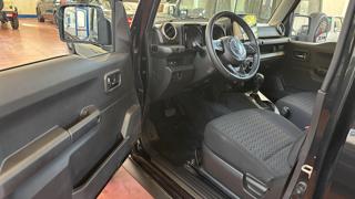 SUZUKI Jimny usata, con Fendinebbia