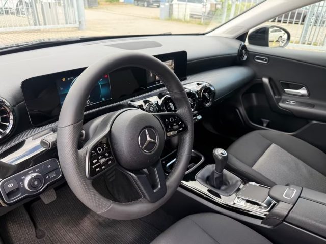 MERCEDES-BENZ A 180 usata, con Controllo trazione
