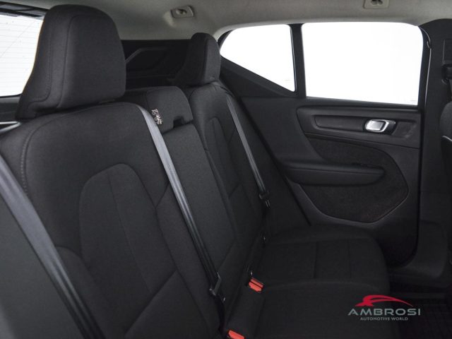 VOLVO XC40 usata 10