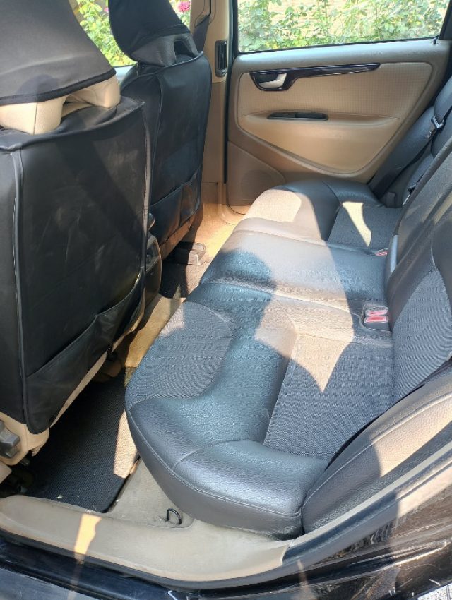 VOLVO V70 usata, con Autoradio