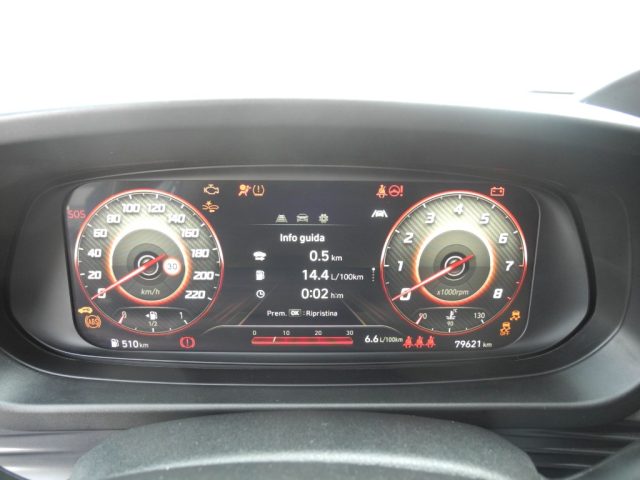HYUNDAI Bayon usata, con Touch screen