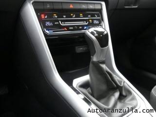VOLKSWAGEN T-Roc usata, con Touch screen