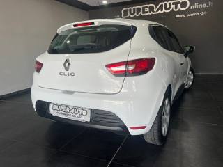RENAULT Clio usata, con Autoradio