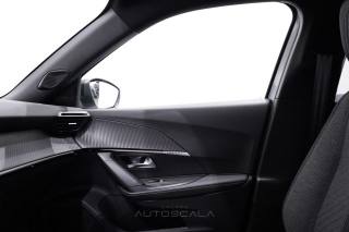 PEUGEOT 2008 usata, con Fari LED