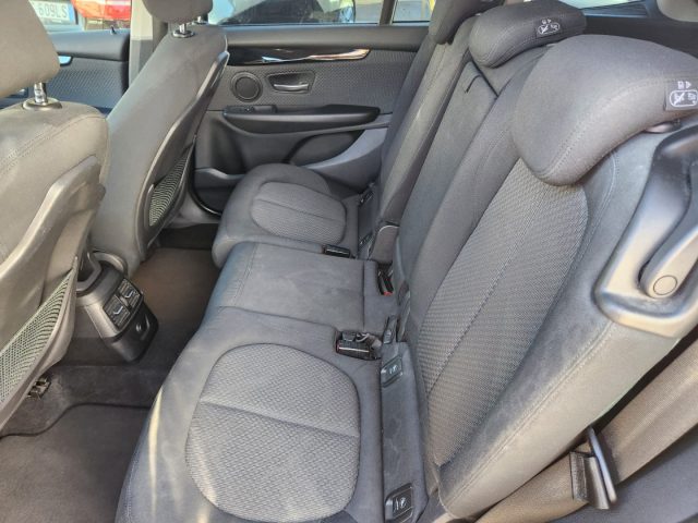 BMW 218 usata, con Bluetooth