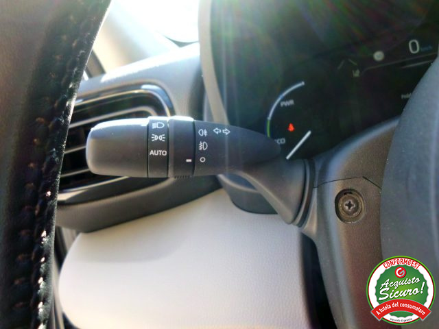 TOYOTA Yaris Cross usata, con Controllo vocale