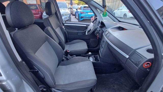 OPEL Meriva usata, con Autoradio