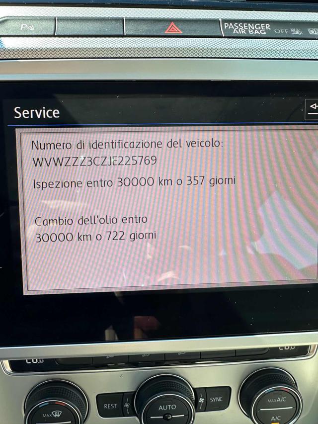 VOLKSWAGEN Passat Variant usata, con Bluetooth