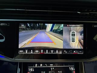AUDI Q8 usata, con Isofix