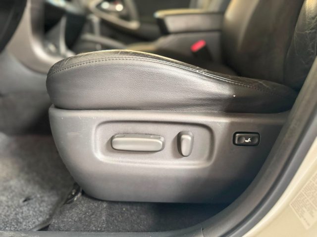 TOYOTA RAV 4 usata, con Cronologia tagliandi