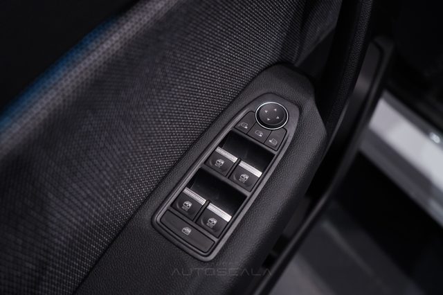 RENAULT Captur usata, con Cruise Control