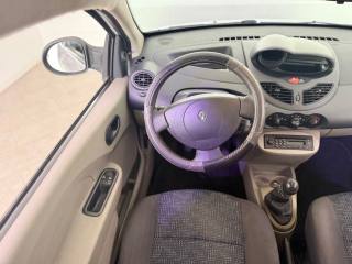 RENAULT Twingo usata 12