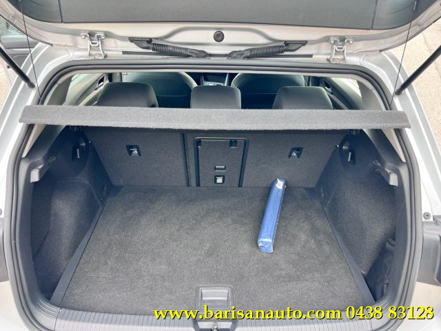 VOLKSWAGEN Golf usata, con Boardcomputer