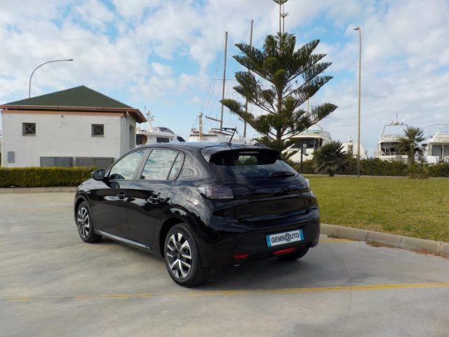 PEUGEOT 208 usata, con USB