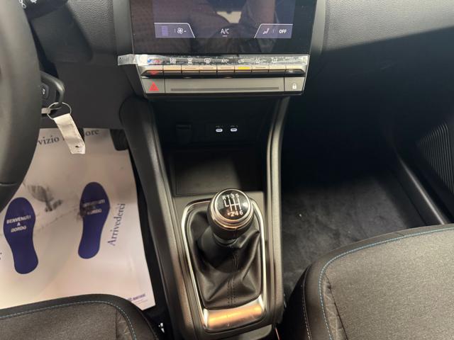 RENAULT Captur usata, con Controllo automatico clima