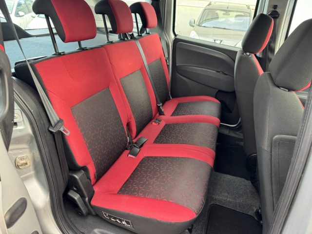 FIAT Doblo usata, con Alzacristalli elettrici