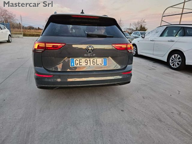 VOLKSWAGEN Golf Variant usata, con Alzacristalli elettrici